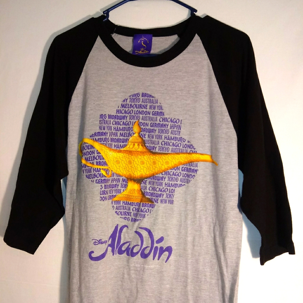 ⭐Disney Aladdin Musical T-Shirt Sz Medium⭐
